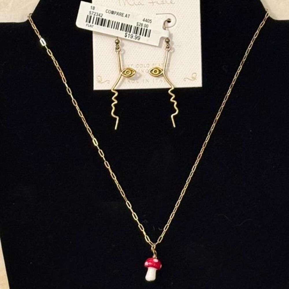 NWT Mia Fiore and Urban Outfitters set of 18KT Gold Plated Sterling Silver